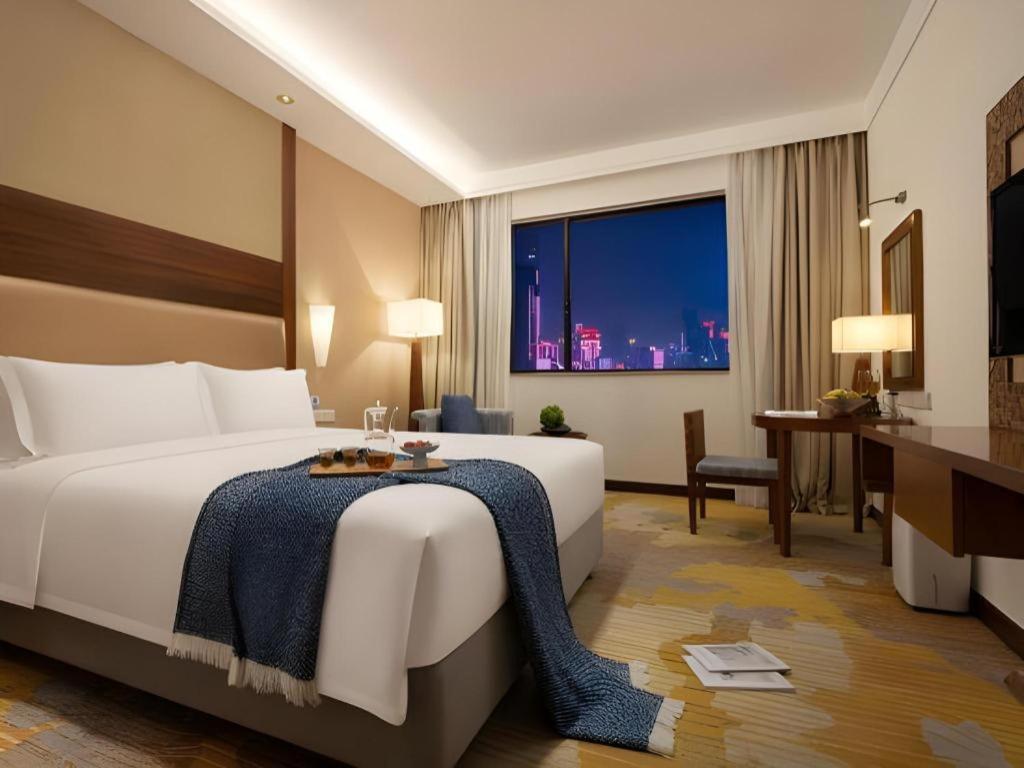 Baohua Harbour View Hotel Хайкоу Экстерьер фото